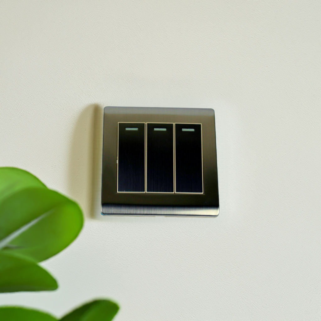 3 Gang Wall Light Switch Screw less 10A 13AM